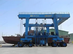Boat Lifting Crane for Ports and Harbors