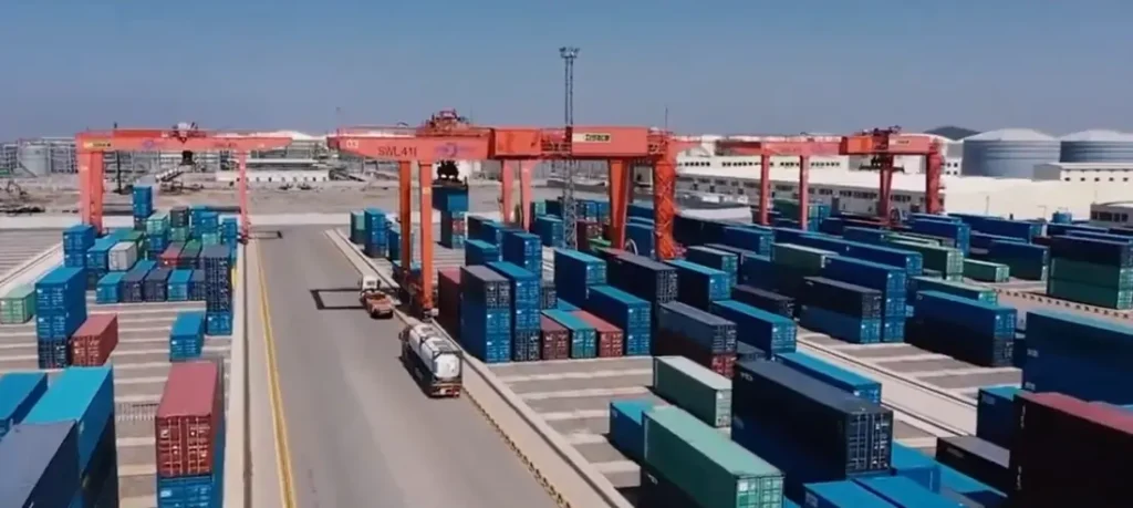 Automated Rail Mounted Container Cranes for Smart Port