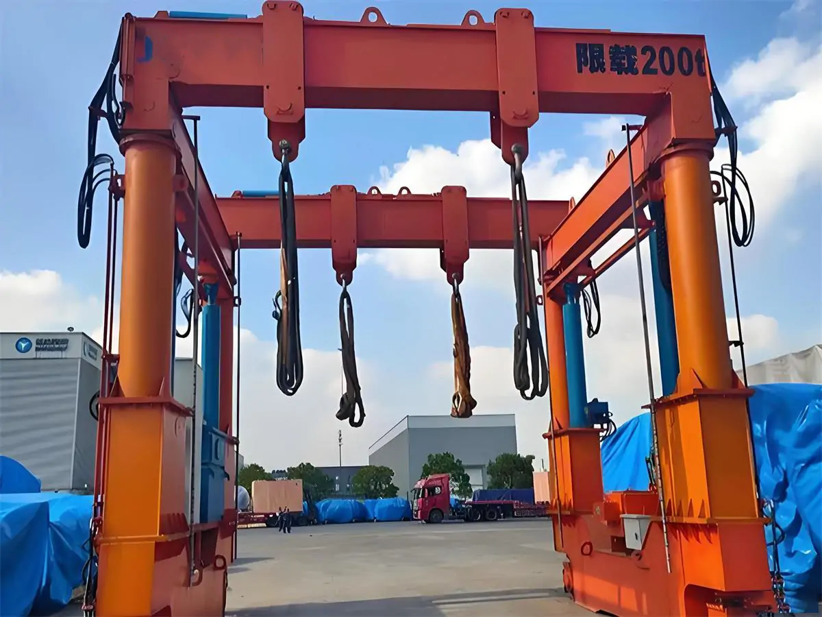 Mobile hydraulic gantry crane​