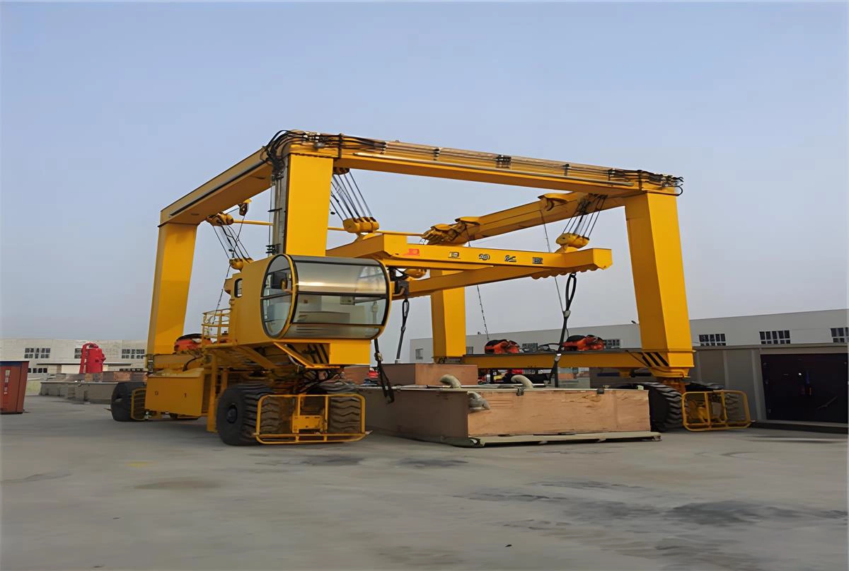 Mobile hydraulic gantry crane​