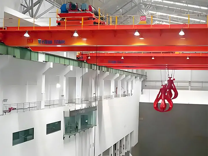 Grab Bucket EOT Crane for Waste Management