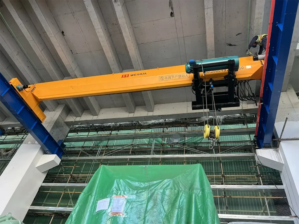 Low Headroom EOT Crane