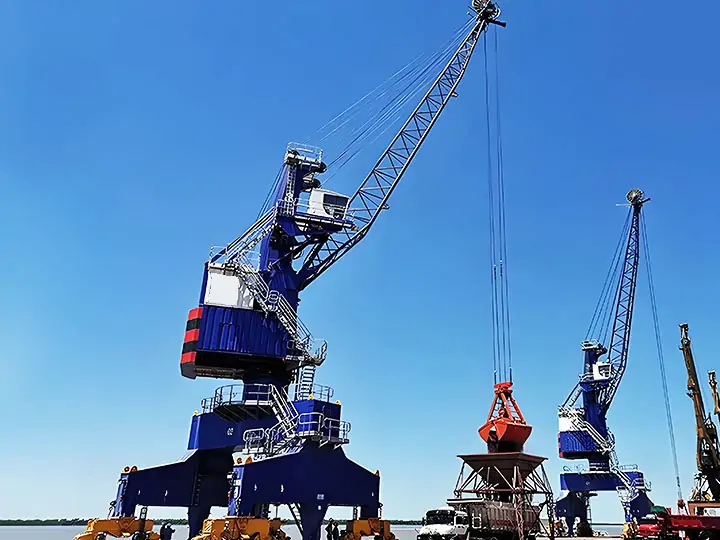 Mobile Harbor Cranes