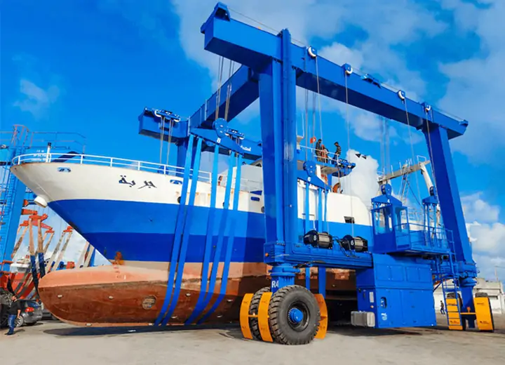 Hydraulic Travel Lift