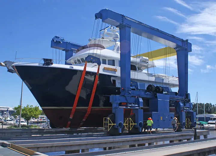 Mobile Boat Travel Lift