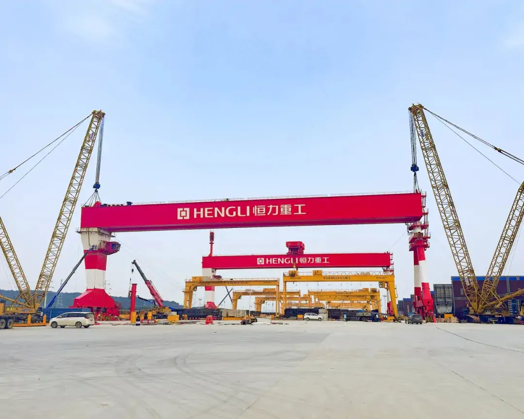 350 Ton Shipbuilding Gantry Crane for Dalian Hengli Shipbuilding Base
