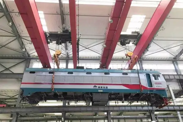 Double-Girder Bridge Crane for Rail Transit Rolling Stock Maintenance Base