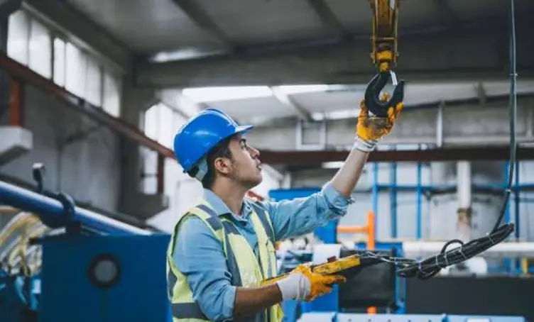 Inspect EOT Crane