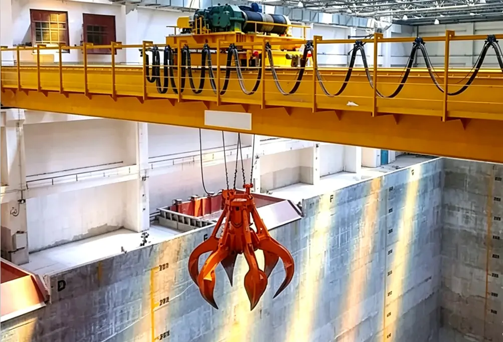 Overhead Crane Grab Bucket 1